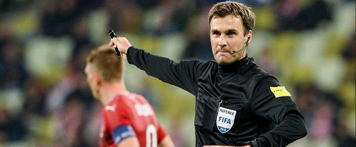 Så mycket tjänar en domare i Sverige: Löner i Allsvenskan Så mycket tjänar en domare i Sverige: Löner i Allsvenskan