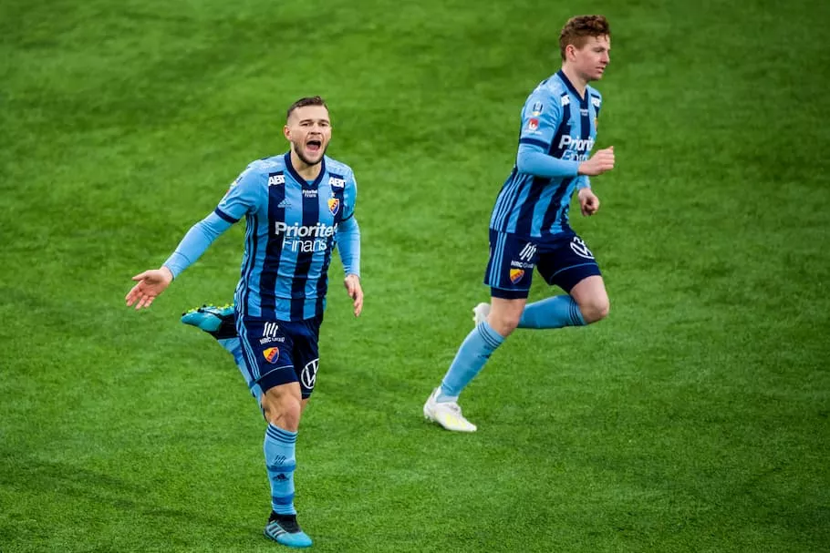 Jesper Karlström jublar för Djurgården.