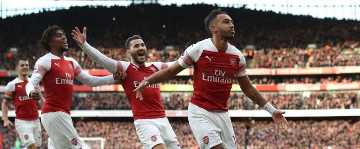 Arsenal klättrar förbi Tottenham - i andra halvlek Arsenal klättrar förbi Tottenham - i andra halvlek