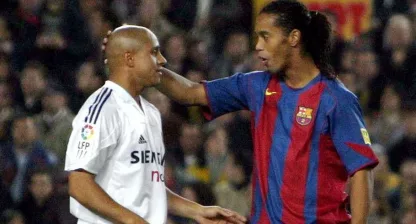 Ronaldinho bjuder alltid på underhållning.