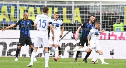 Alejandro Gomez och Marcelo Brozovic.