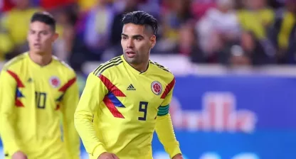 Radamel Falcao berättar en rolig anekdot.