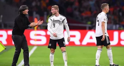 Tyska landslaget byter skepnad