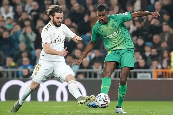 Alexander Isak mot Real Madrid.