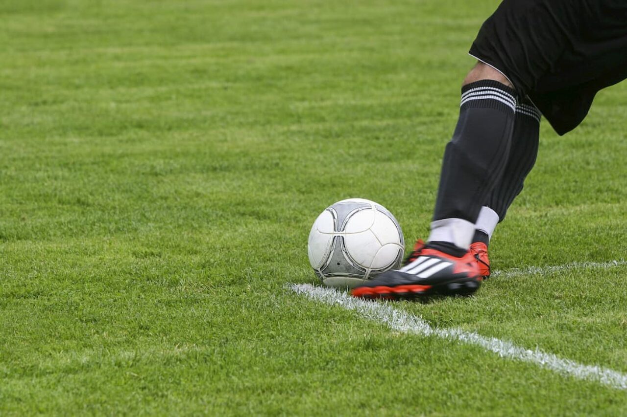 Leeds Manchester City live stream