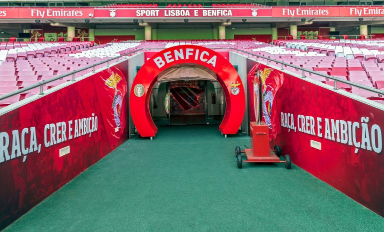 Visiting Estadio da Luz - official playground of FC Benfica