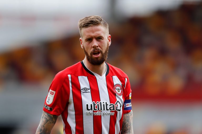Brentford Community Stadium, London, UK. 1st May, 2021. English Football League Championship Football, Brentford FC versus Watford; Pontus Jansson of Brentford Credit: Action Plus Sports/Alamy Live News Brentford Community Stadium, London, UK. 1st May, 2021. English Football League Championship Football, Brentford FC versus Watford; Pontus Jansson of Brentford Credit: Action Plus Sports/Alamy Live News