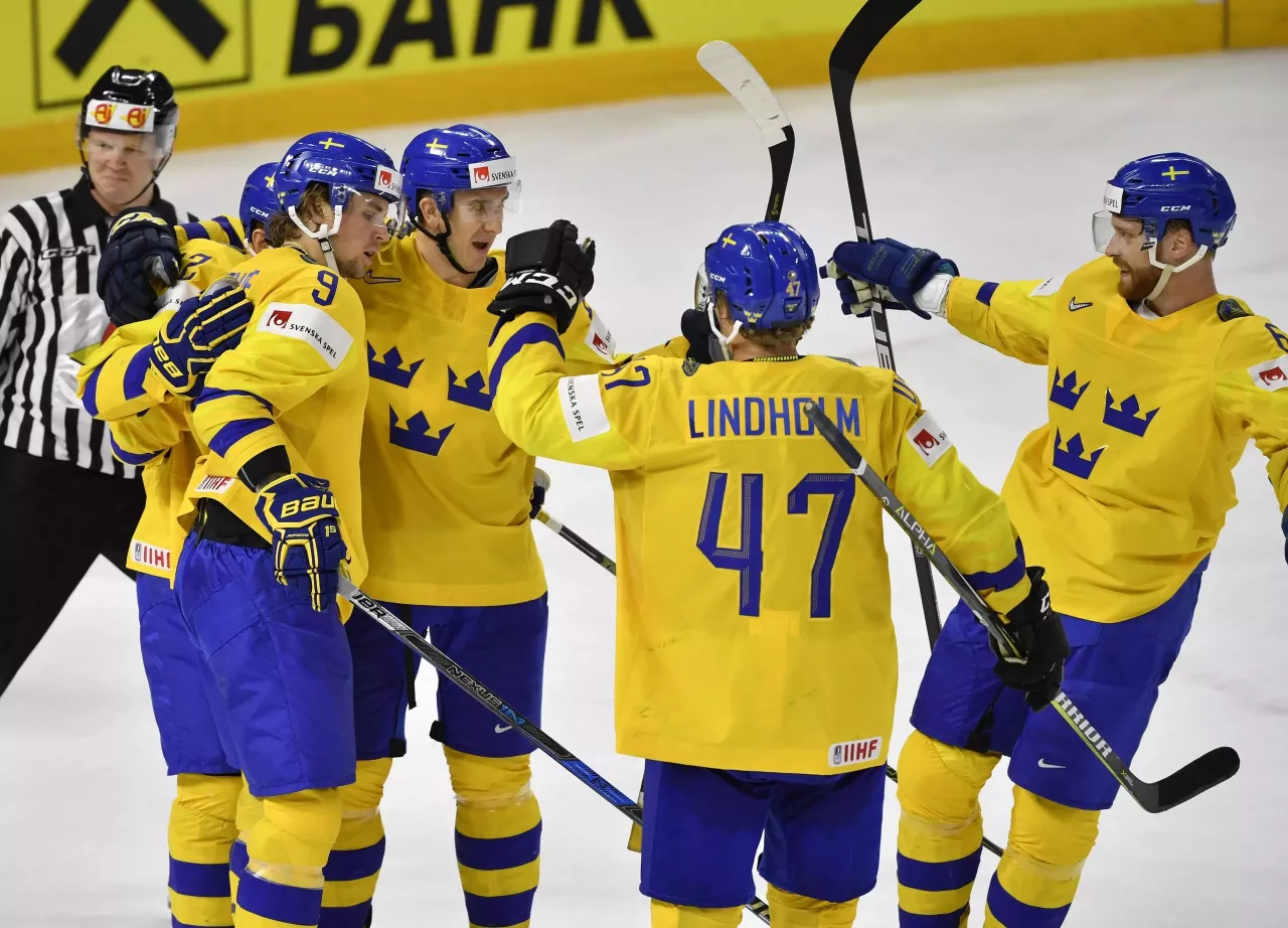 Tre Kronors öde i avgörs – Så går Sverige vidare i ishockey VM