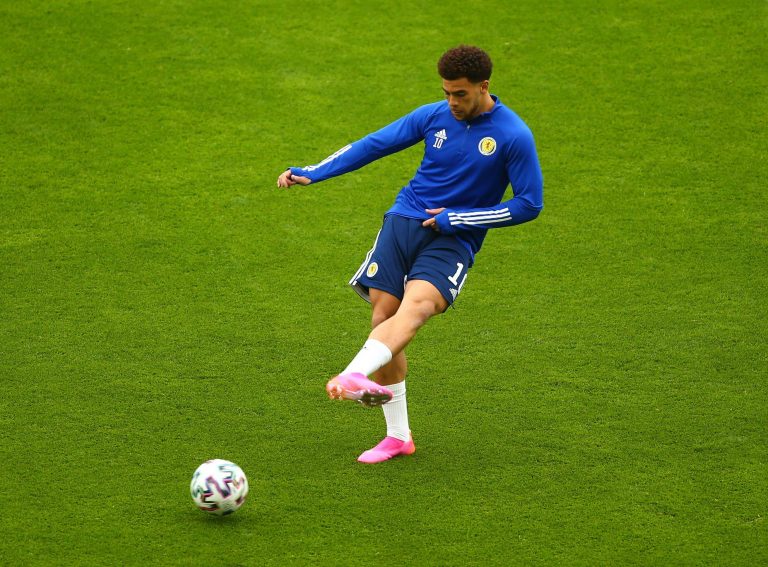 Hampden Park, Glasgow, UK. 14th June, 2021. 2021 European Football Championships, Scotland versus Czech Republic; Che Adams of Scotland during the warm up Credit: Action Plus Sports/Alamy Live News Hampden Park, Glasgow, UK. 14th June, 2021. 2021 European Football Championships, Scotland versus Czech Republic; Che Adams of Scotland during the warm up Credit: Action Plus Sports/Alamy Live News