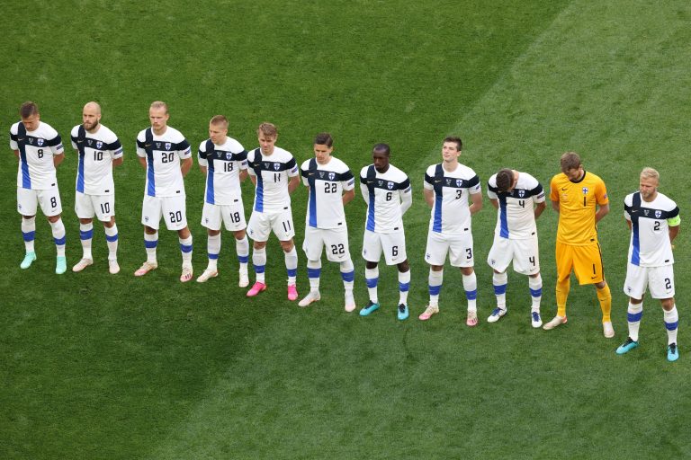Saint Petersburg, Russia. 16th June, 2021. Finland team line up before the European championship EURO 2020 between Russia and Finland at Gazprom Arena.(Final Score; Finland 0:1 Russia). Credit: SOPA Images Limited/Alamy Live News