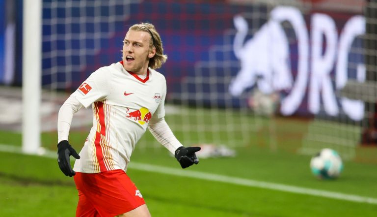 Leipzig, Germany. 20th Jan, 2021. Football: Bundesliga, Matchday 17, RB Leipzig - 1. FC Union Berlin at Red Bull Arena. Leipzig's Emil Forsberg celebrates after the 1:0. Credit: Jan Woitas/dpa-Zentralbild/dpa - IMPORTANT NOTE: In accordance with the regul