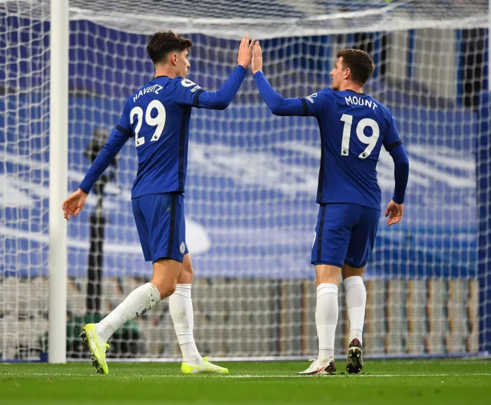 London, England, 17th Oct 2020Kai Havertz celebrates his goal with Mason MountChelsea v Southampton. Premier League.Credit : Mark Pain / Alamy Live News Chelsea – Crystal Palace, 14/5: Speltips & stream