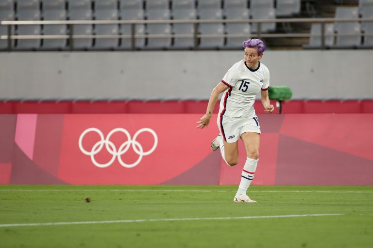 Tokyo, Japan. 21st July, 2021. Megan RAPINOE of the United States in action during the Women's Group G game between Sweden and the United States at the Tokyo Stadium on July 21st 2021 in Chofu, Japan Credit: Mickael Chavet/Alamy Live News