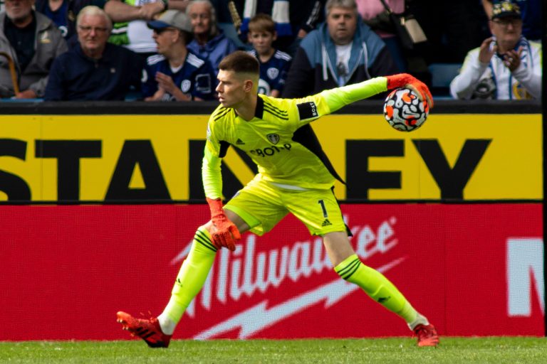 Burnley, UK. 29th Aug, 2021. Leeds United goalkeeper Illan Meslier rolls the ball out. Premier League match, Burnley v Leeds Utd at Turf Moor in Burnley, Lancs on Sunday 29th August 2021. this image may only be used for Editorial purposes. Editorial use o Burnley, UK. 29th Aug, 2021. Leeds United goalkeeper Illan Meslier rolls the ball out. Premier League match, Burnley v Leeds Utd at Turf Moor in Burnley, Lancs on Sunday 29th August 2021. this image may only be used for Editorial purposes. Editorial use o