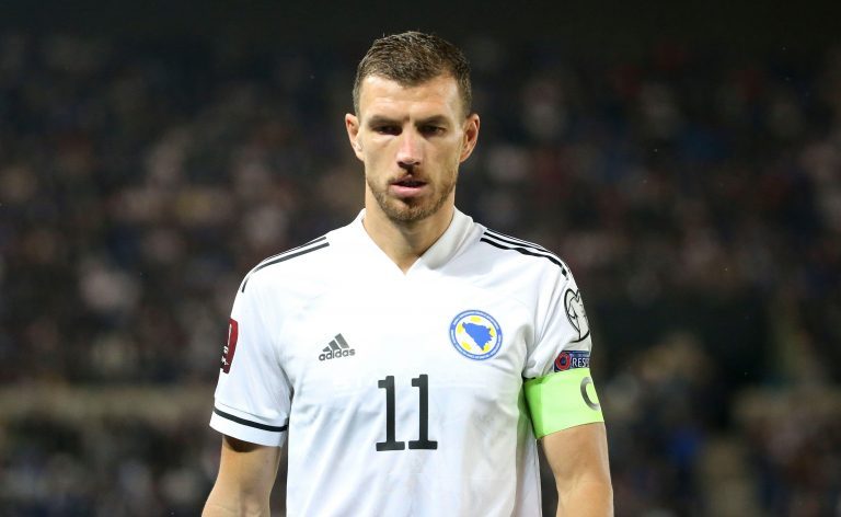 Edin Dzeko of Bosnia and Herzegovina during the FIFA World Cup Qatar 2022, Qualifiers, Group D football match between France and Bosnia and Herzegovina on September 1, 2021 at Stade de La Meinau in Strasbourg, France - Photo Jean Catuffe / DPPI Edin Dzeko of Bosnia and Herzegovina during the FIFA World Cup Qatar 2022, Qualifiers, Group D football match between France and Bosnia and Herzegovina on September 1, 2021 at Stade de La Meinau in Strasbourg, France - Photo Jean Catuffe / DPPI