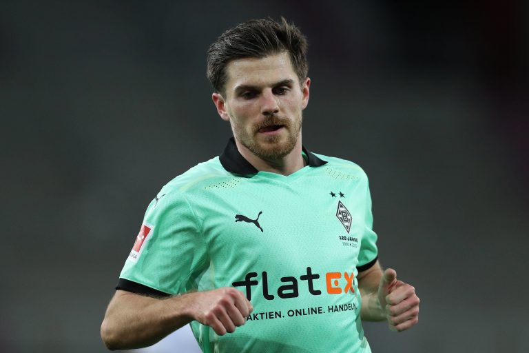 Augsburg, Deutschland. 12th Mar, 2021. firo: 12.03.021, Fuvuball: Soccer: 1st Bundesliga, season 2020/21 FC Augsburg, FC Augsburg - Borussia Mv? nchengladbach Jonas Hofmann, Borussia Mv? nchengladbach, Gladbach, Borussia, half figure, photo: Marcel Engelb Augsburg, Deutschland. 12th Mar, 2021. firo: 12.03.021, Fuvuball: Soccer: 1st Bundesliga, season 2020/21 FC Augsburg, FC Augsburg - Borussia Mv? nchengladbach Jonas Hofmann, Borussia Mv? nchengladbach, Gladbach, Borussia, half figure, photo: Marcel Engelb