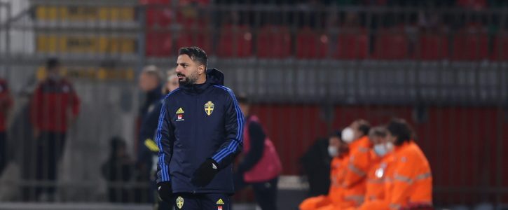 Poya Asbaghi är klar för Barnsley Poya Asbaghi är klar för Barnsley