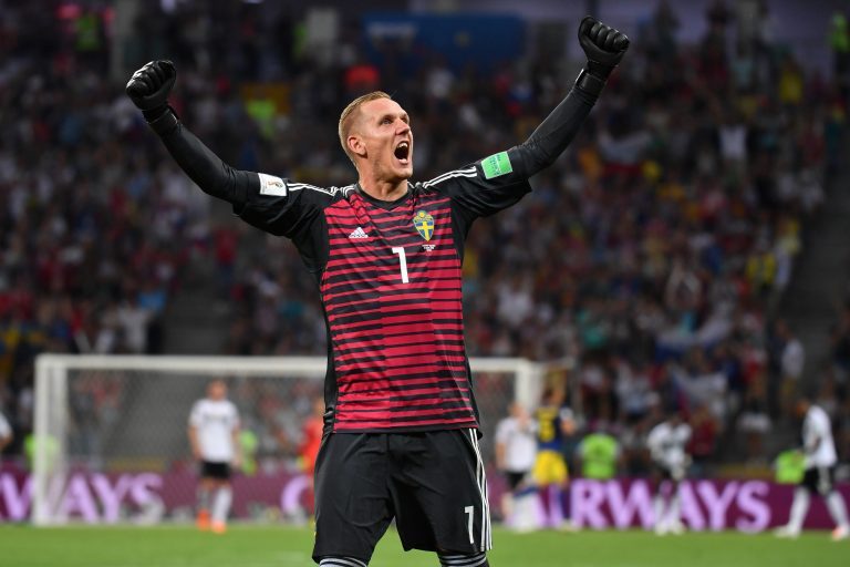 Sochi, Russia. 23rd June, 2018. goalie Robin OLSEN (SWE), jubilation, joy, enthusiasm, action, single image, single cut motive, half figure, half figure. Germany (GER) -Sweden (SWE) 2-1, Preliminary Round, Group F, Match 27, on 23.06.2018 in SOCHI, Fisht quiz fotboll Olsen