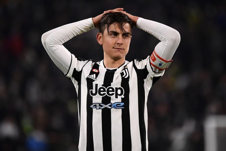 Torino, Italy. 27th Nov, 2021. Paulo Dybala of Juventus FC reacts during the Serie A 2021/2022 football match between Juventus FC and Atalanta BC at Juventus stadium in Torino (Italy), November 27th, 2021. Photo Federico Tardito/Insidefoto Credit: insidef Torino, Italy. 27th Nov, 2021. Paulo Dybala of Juventus FC reacts during the Serie A 2021/2022 football match between Juventus FC and Atalanta BC at Juventus stadium in Torino (Italy), November 27th, 2021. Photo Federico Tardito/Insidefoto Credit: insidef