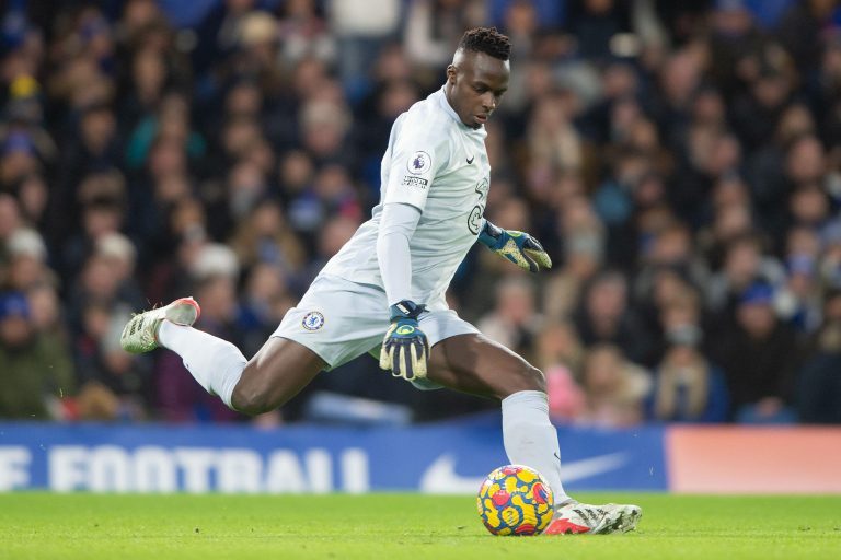 London, UK. 28th Nov, 2021. Edouard Mendy of Chelsea during the Premier League match between Chelsea and Manchester United at Stamford Bridge, London, England on 28 November 2021. Photo by Salvio Calabrese. Editorial use only, license required for commerc London, UK. 28th Nov, 2021. Edouard Mendy of Chelsea during the Premier League match between Chelsea and Manchester United at Stamford Bridge, London, England on 28 November 2021. Photo by Salvio Calabrese. Editorial use only, license required for commerc