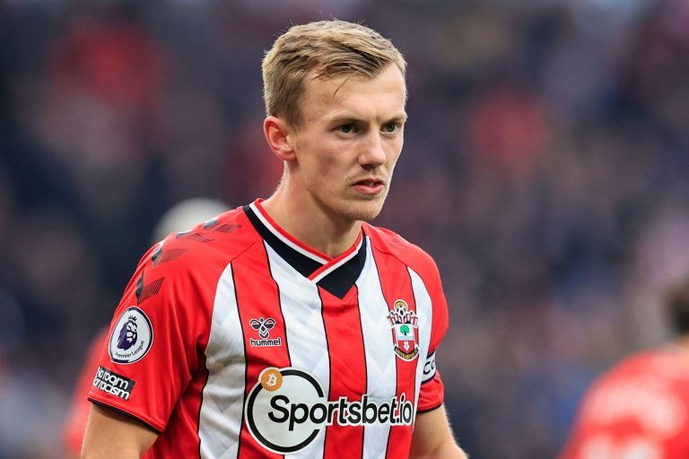 Wolverhampton, UK. 15th Jan, 2022. James Ward-Prowse #8 of Southampton in Wolverhampton, United Kingdom on 1/15/2022. (Photo by Conor Molloy/News Images/Sipa USA) Credit: Sipa USA/Alamy Live News