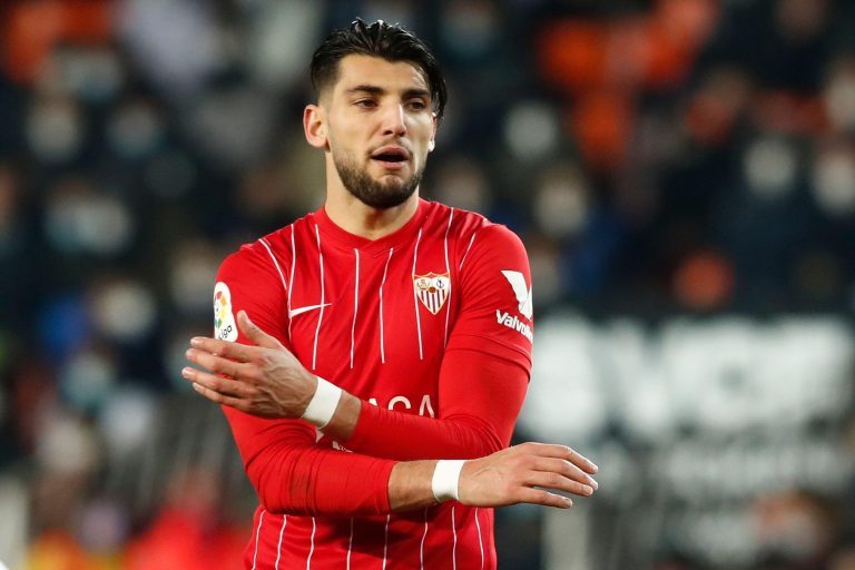 19 January 2022; Mestalla Stadium, Valencia, Spain; La Liga football, Valencia CF versus Sevilla FC; Rafa Mir of Sevilla FC 19 January 2022; Mestalla Stadium, Valencia, Spain; La Liga football, Valencia CF versus Sevilla FC; Rafa Mir of Sevilla FC