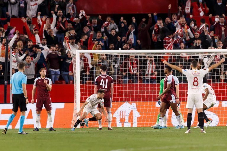 Seville, Spain. 10th Mar, 2022. Munir El Haddadi of Sevilla celebrates after scoring their first goal to make the score 1-0 during the UEFA Europa League Round of 16 first leg match between Sevilla and West Ham United at Ramon Sanchez Pizjuan Stadium on M Seville, Spain. 10th Mar, 2022. Munir El Haddadi of Sevilla celebrates after scoring their first goal to make the score 1-0 during the UEFA Europa League Round of 16 first leg match between Sevilla and West Ham United at Ramon Sanchez Pizjuan Stadium on M