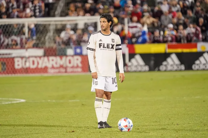 Denver, Colorado, USA, November 7, 2021, Los Angeles FC forward Carlos Vela #10 readies to make a free kick at Dick?s Sporting Goods Park (Photo Credit: Marty Jean-Louis) Credit: Marty Jean-Louis/Alamy Live News
