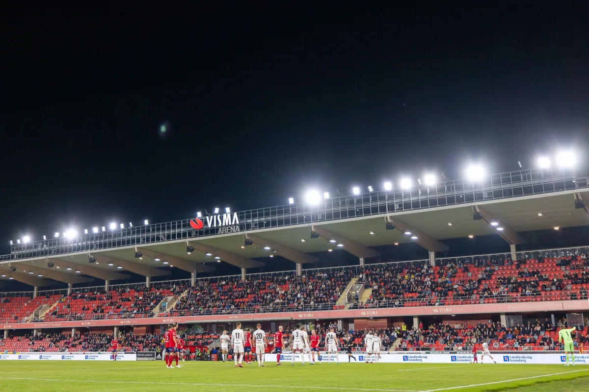 230927 Interior vy fran Visma arena under fotbollsmatchen i Superettan mellan Oster och Helsingborg den 27 september 2023 i Vaxjo. Foto: Jonas Ljungdahl / BILDBYRAN / COP 144 / JO0204fotboll football soccer fotball superettan Oster helsingborg (Photo b