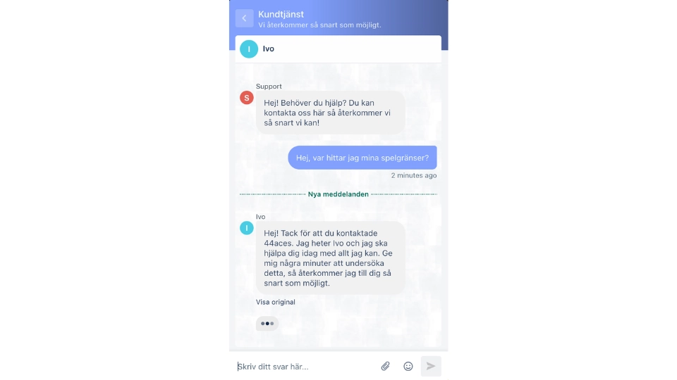 44Aces kundtjänst i en live-chatt där en agent svarar på frågor om spelgränser.