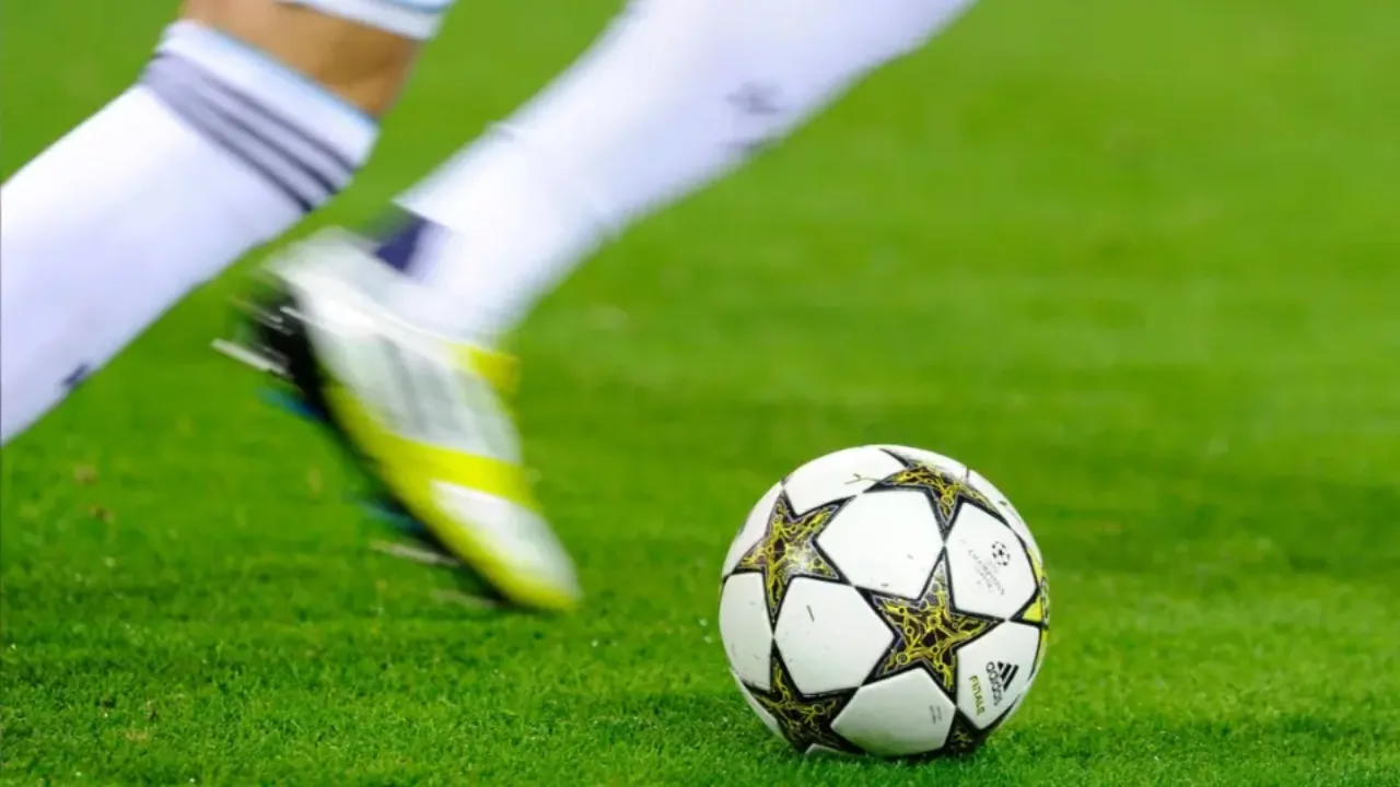 real madrid spelare med fotboll